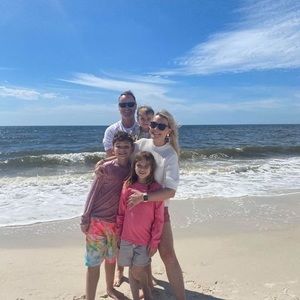 Meet your Posher, Jeffnamanda